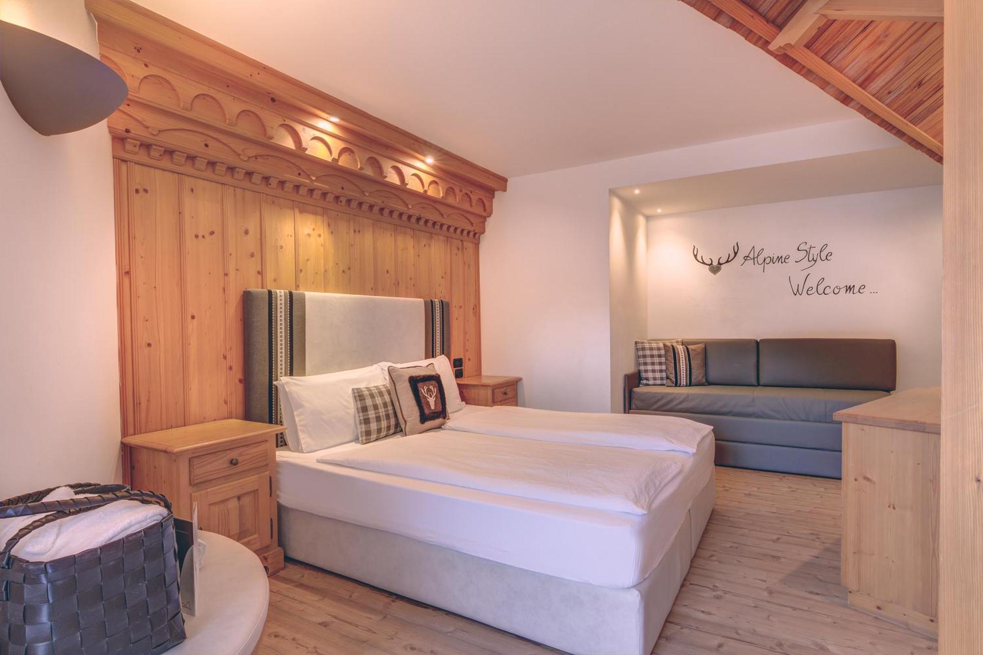 Hotel Madonnina Resort And Wellness Сорага Экстерьер фото